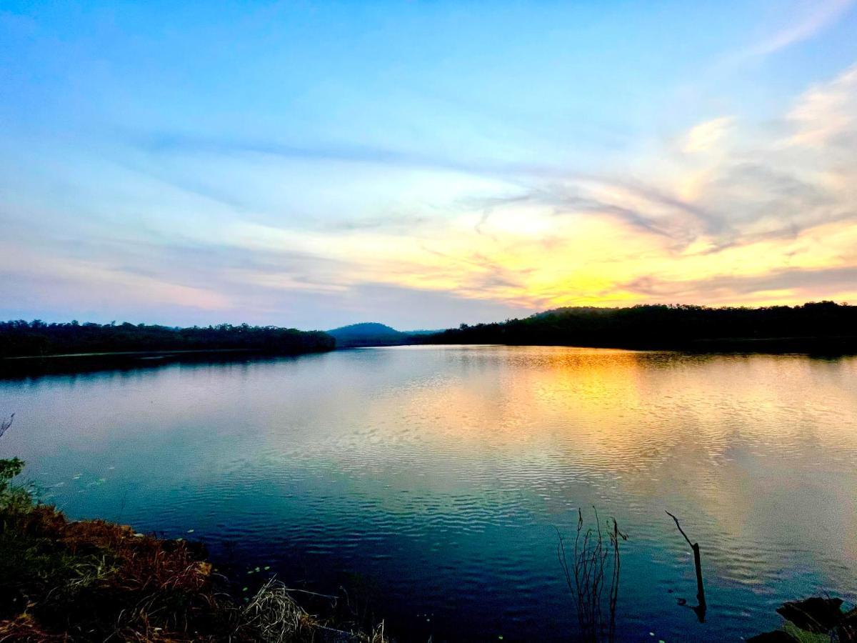 De Lago Resort On Lake Bennett 외부 사진